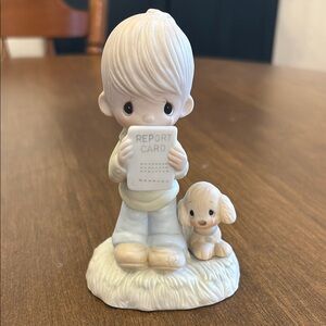 Precious Moments Original 21 - God Understands (1978; E-1379B)